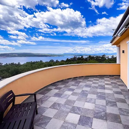 Holiday home Awesome In *