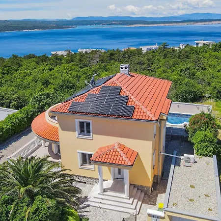 Holiday home Awesome In