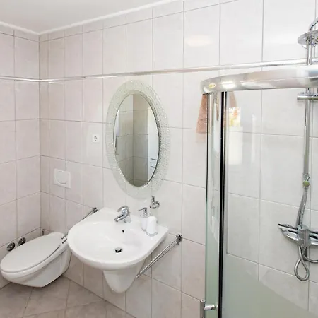 Holiday home Stunning In With Wifi Crikvenica