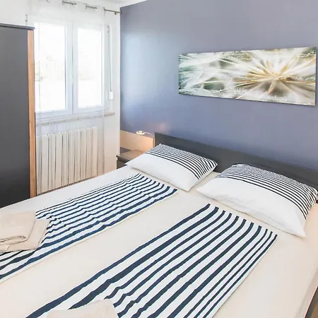 Stunning In With Wifi Holiday home Crikvenica